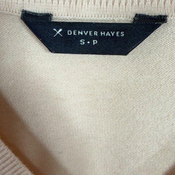 DENVER HAYES Light peach nude V-Neck Women's Sweater size small - Picture 2 of 14
